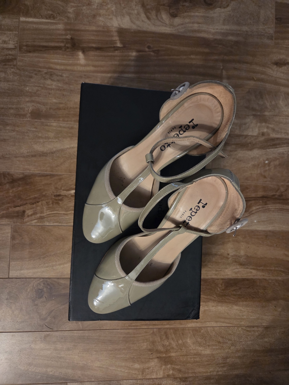 Repetto Taupe-Grey Patent Leather T-Strap Heels
